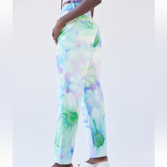 💠HOST PICK💠 NWT BDG High Waisted Cowboy Jean - Picture 3 of 7